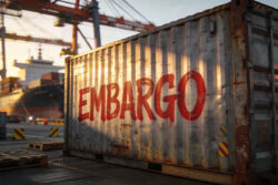 Embargo – co to jest i jaki ma wpływ na handel?